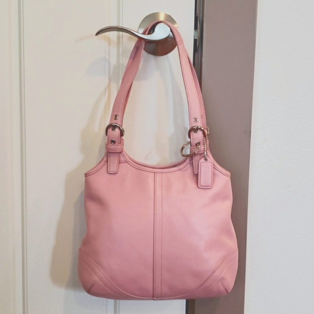 Coach Soho Hobo bag. Light pink Leather. Vintage model 4983